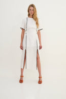 Robe Contraste Fil Blanc