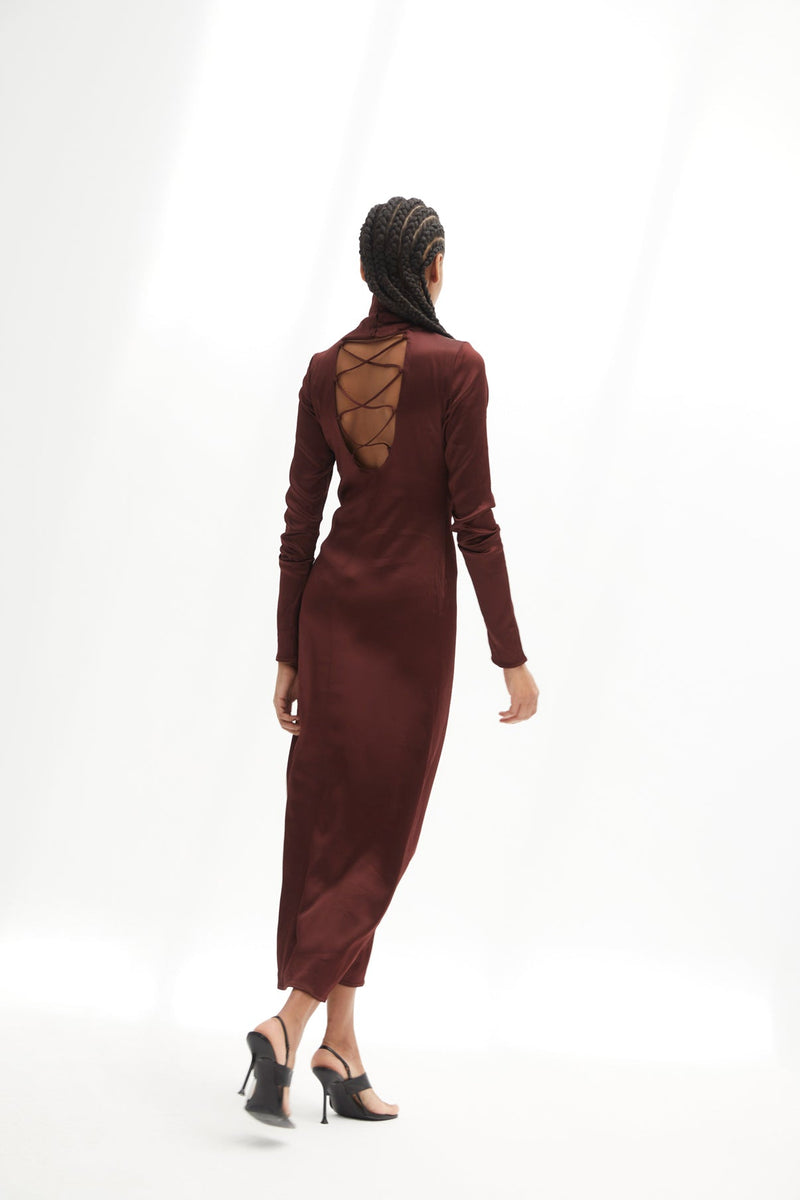 Robe Minimal Satin Marron