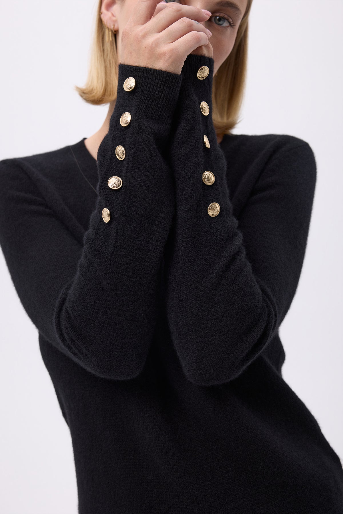 Pull Col Rond Boutons Dorés Manches Ballon F Sol - Noir - Femme
