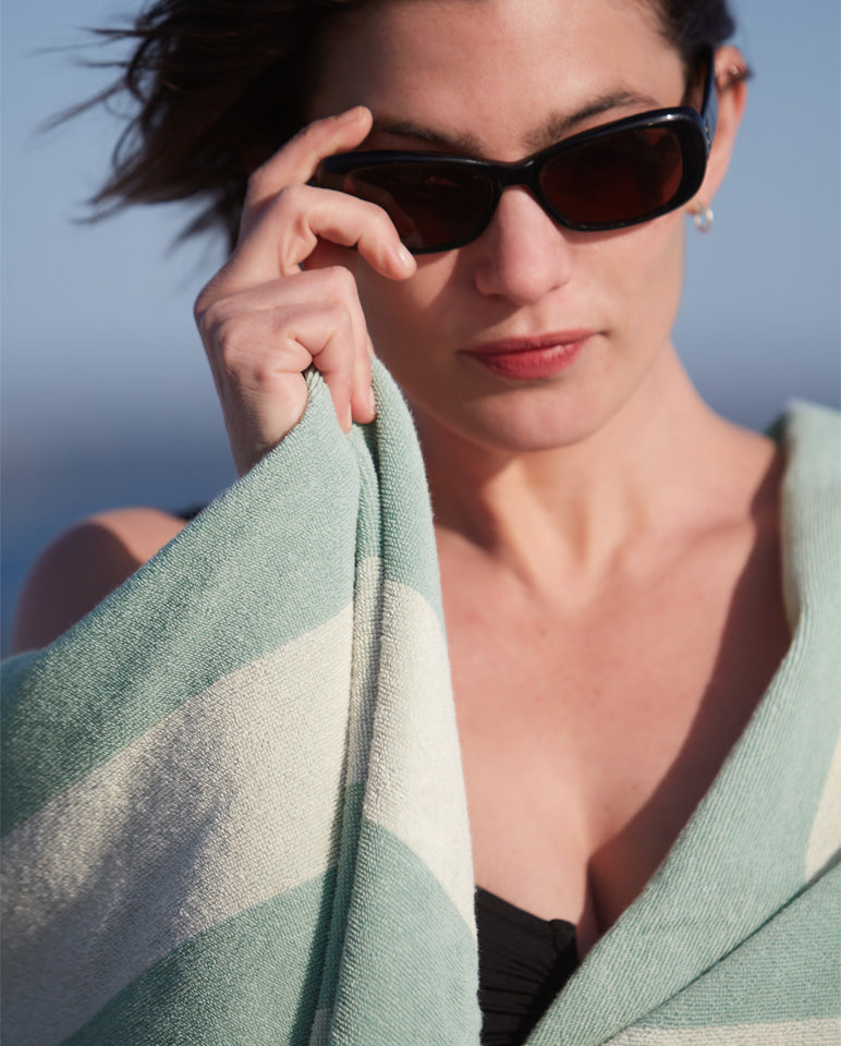 Telo Da Mare A Righe - Verde Acqua E Crema