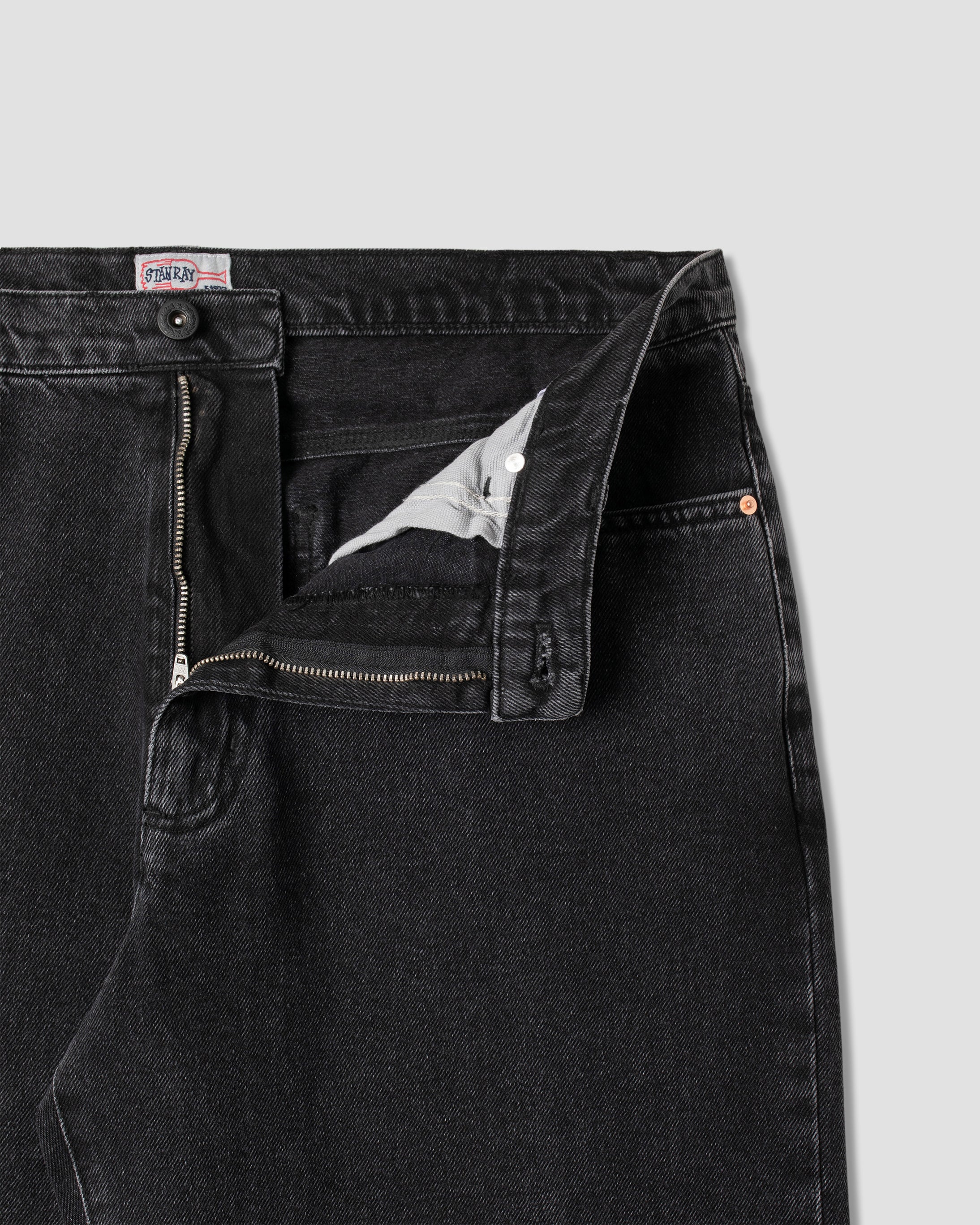 Standard 5 - Washed Black