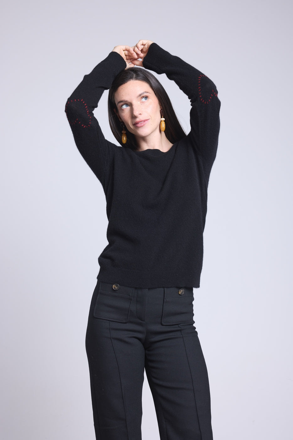Jersey de cuello redondo con corazones cosidos en los codos Stitch - Negro rojo - Mujer