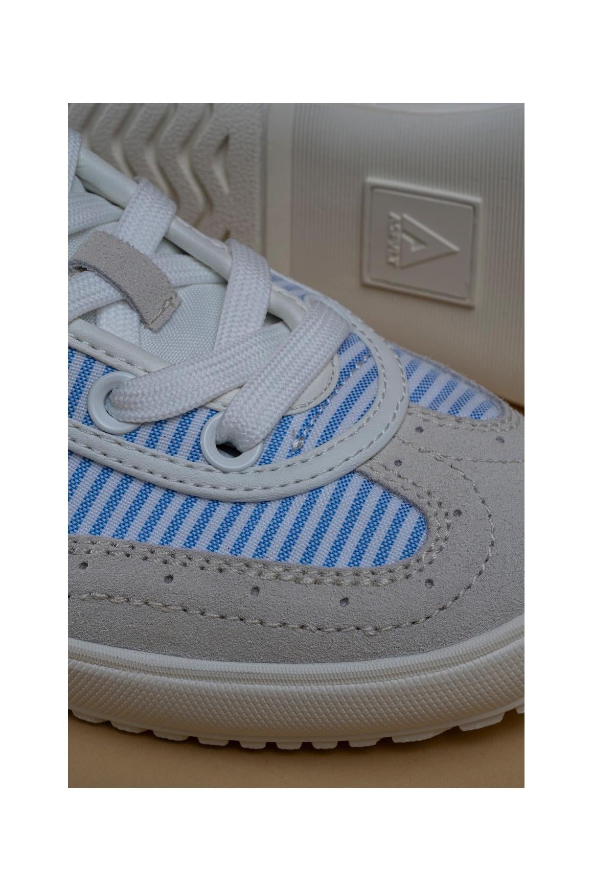 Zapatillas Swing - Rayas Azules/Blancas