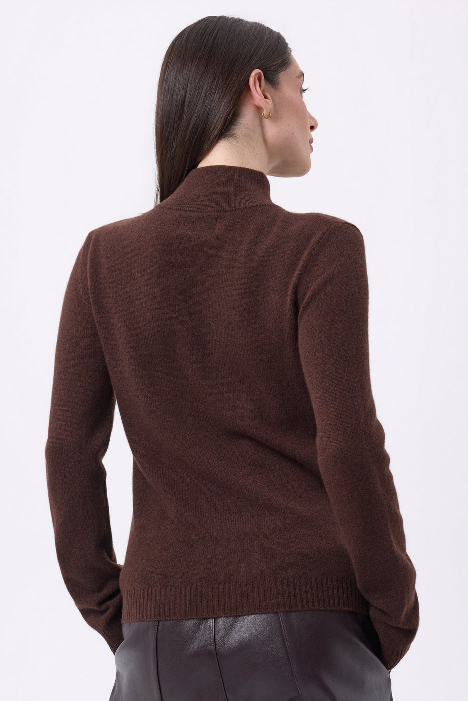 Pull Col Montant Boutons Dorés Swan - Marron Chocolat - Femme