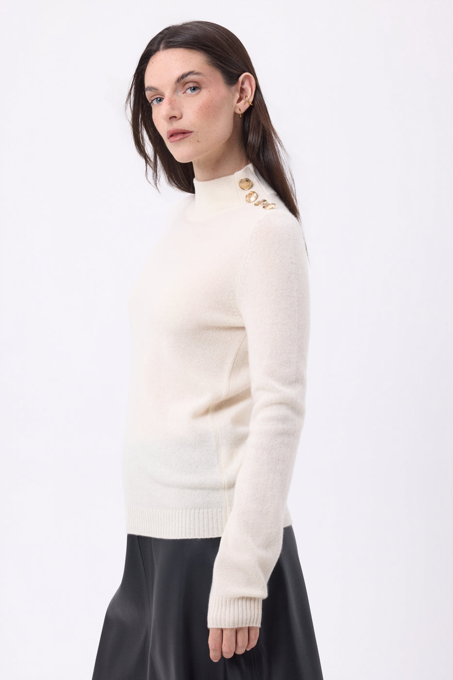 Pull Col Montant Boutons Dorés Swan - Blanc - Femme