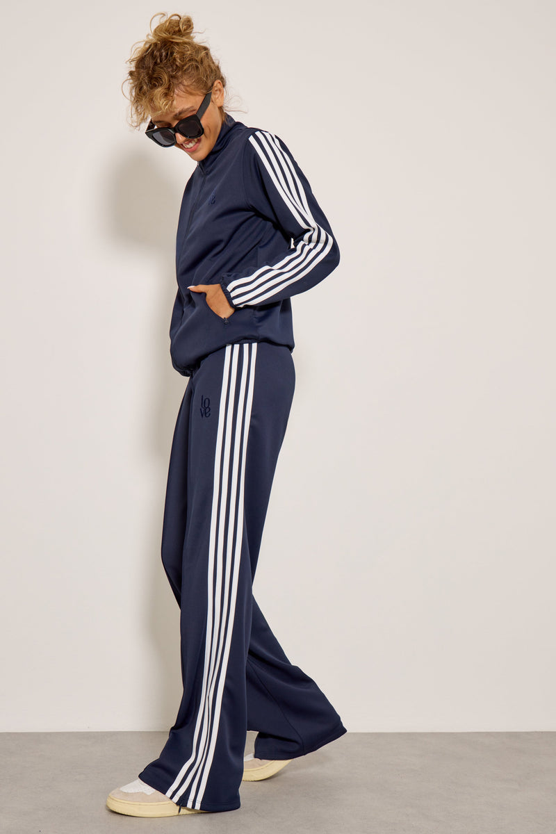 #couleur_navy