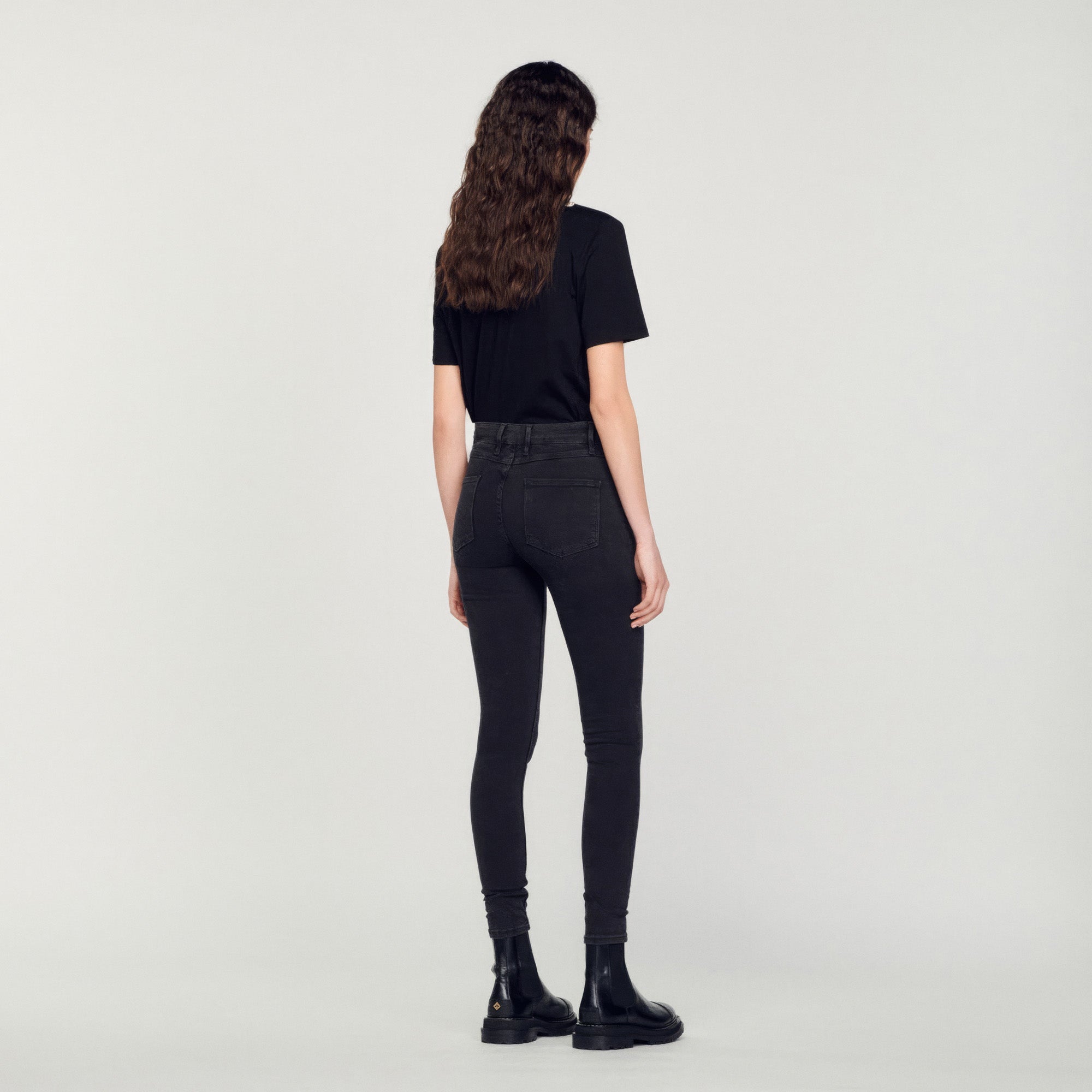 Slim Regular Waist Jeans