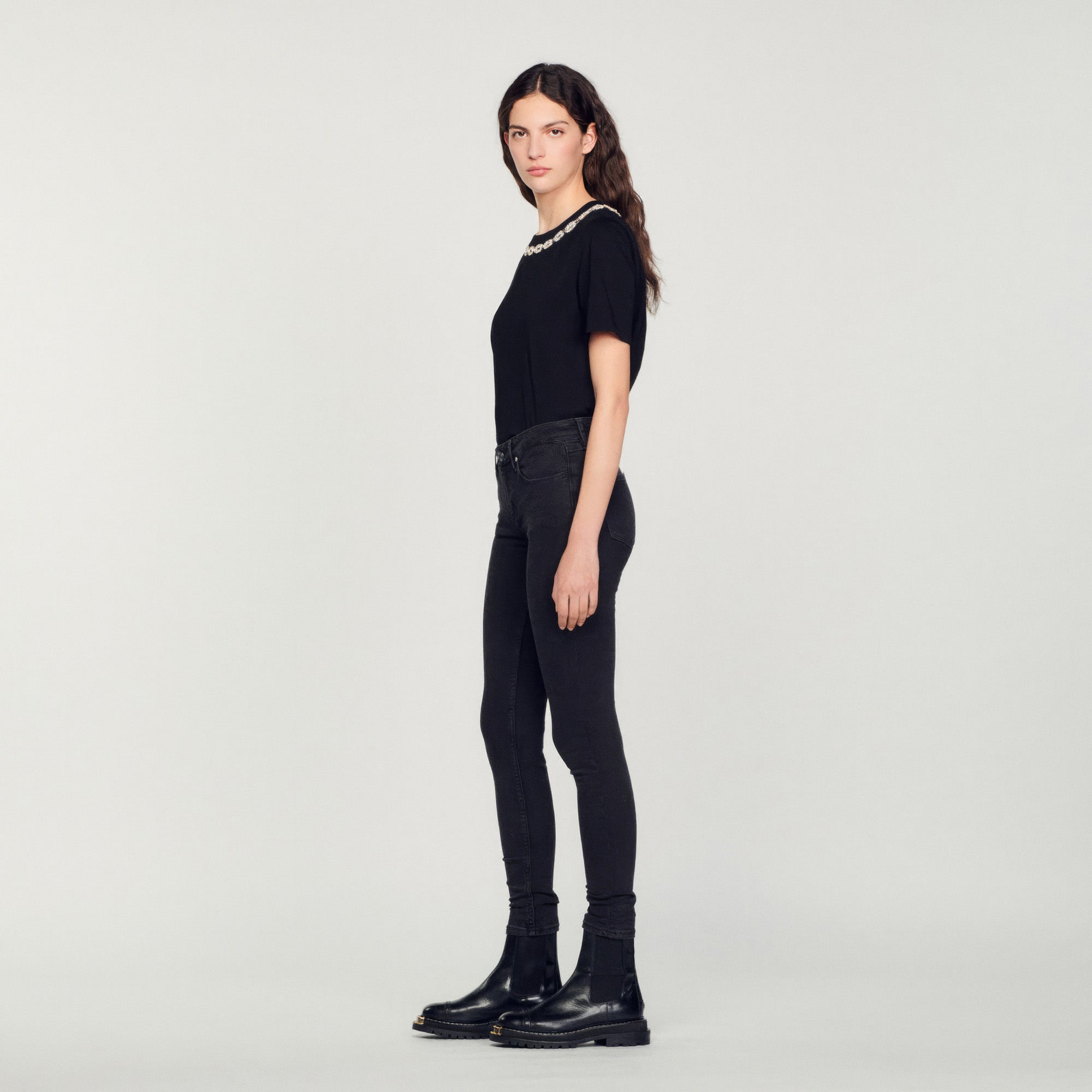 Slim Regular Waist Jeans