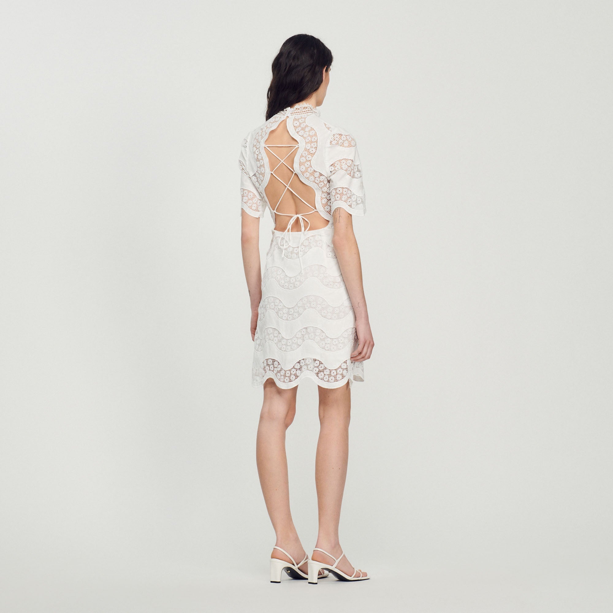 Vestido Corto De Guipur