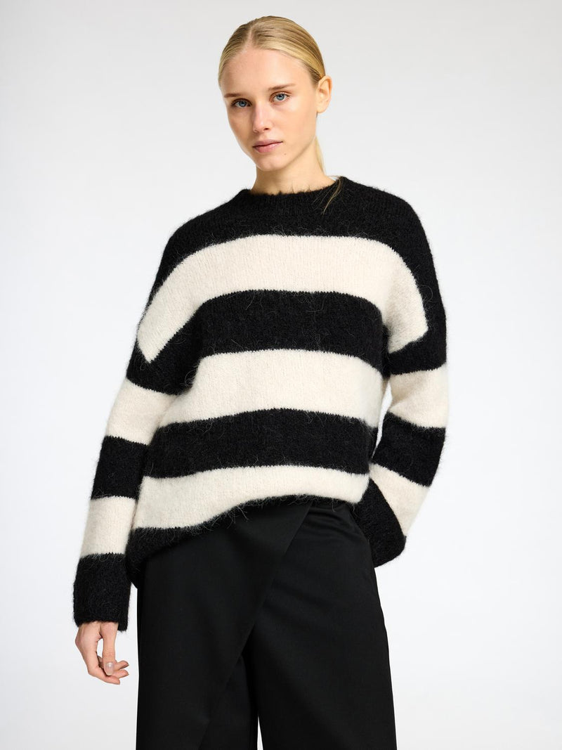 Pull En Maille - Black - Femme