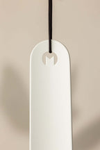 Schuhlöffel TILO, minimalist and elegant, with high-quality metal, ideal for modern interiors.