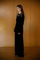 Look de noche: conjunto completo con pantalones Zeynep, silueta elegante y atemporal.