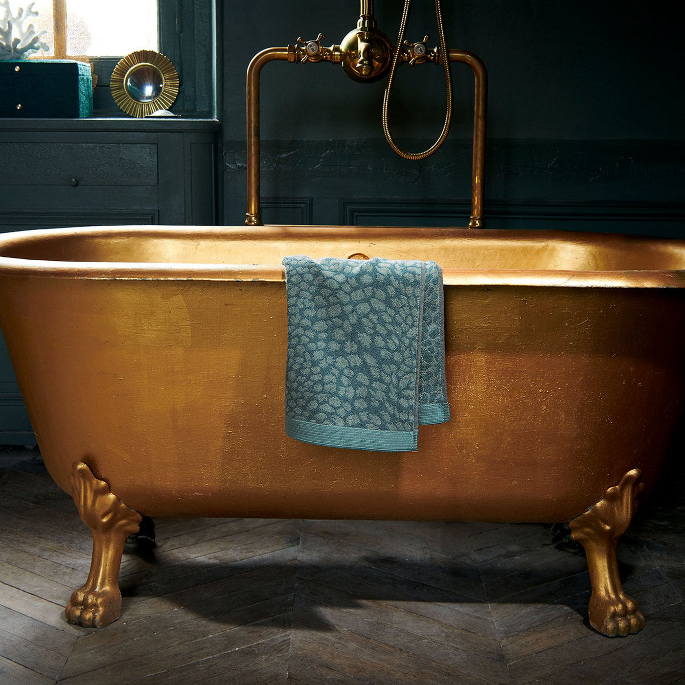 Imaginaire - Hand Towel - Teal