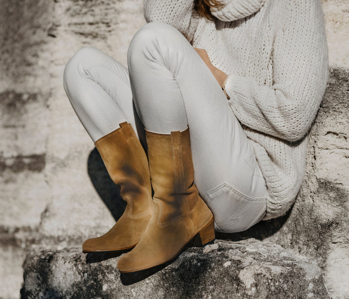 Botas Simone - Terciopelo Chocolate - Mujer