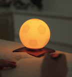 Lampe Lewis Football - Bois - 2 Tailles