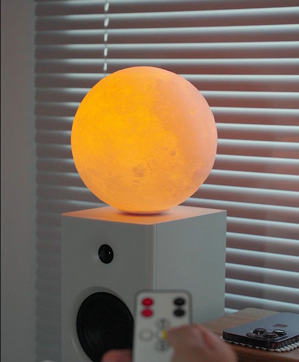 Lampe Lune - Bois - 2 Tailles