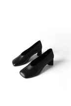 Soft Geometry Court Shoes - Black