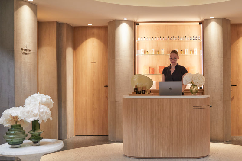 SPA Des Lumières Versailles - Rituel Eveil Des Sens - Massage Sur Mesure 60 min + Soin visage Beau Domaine 60 min Et Accès Hammam Sauna 30 min