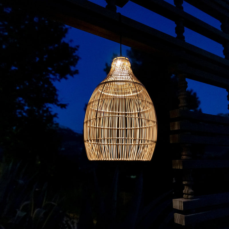Lámpara colgante solar bohemia natural estilo cestería tejida LED blanco cálido HOLIDAY H42cm - REDDECO.com