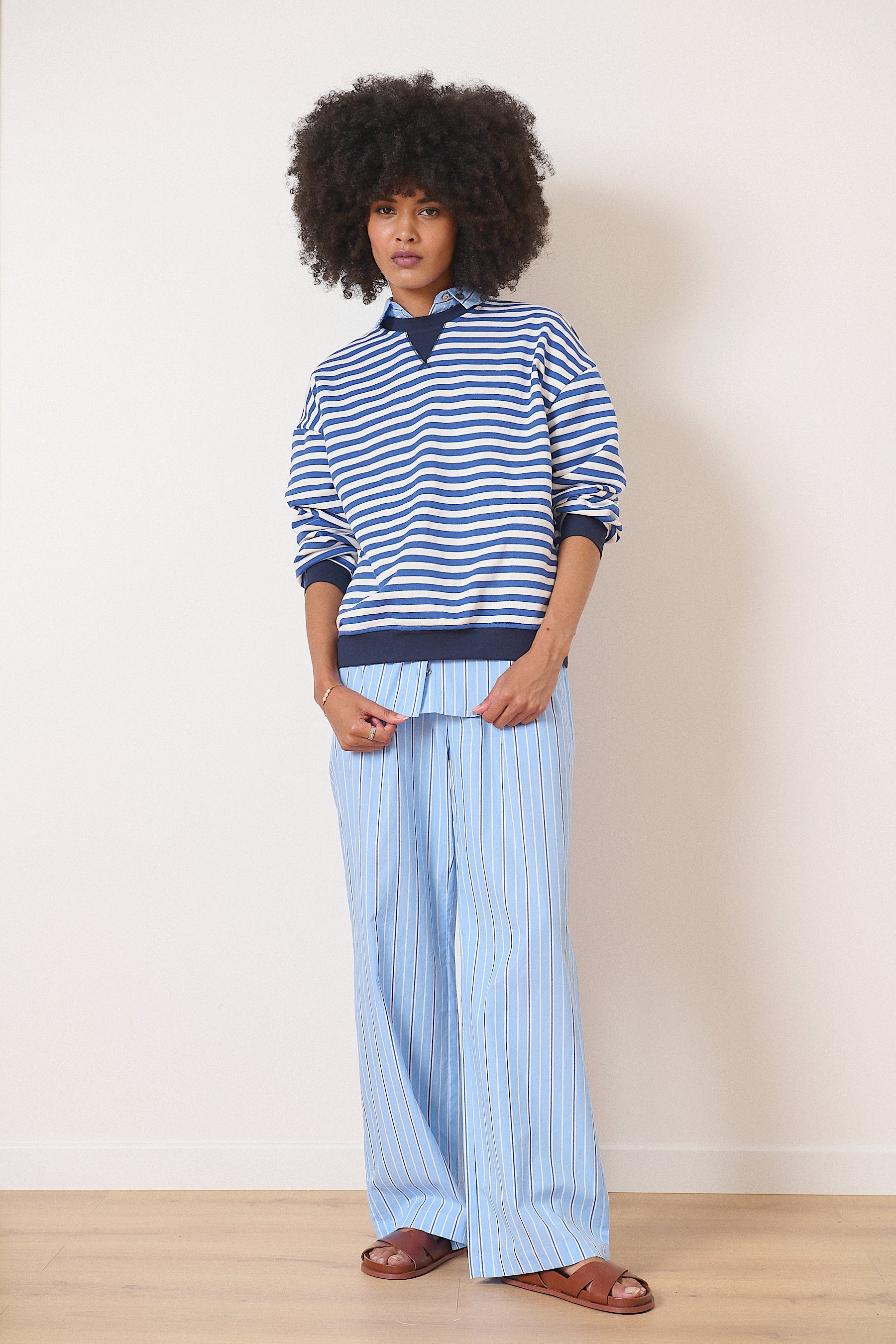 Pantalon à pinces et à taille haute collection printemps été femme avec jambes larges Garance Paris