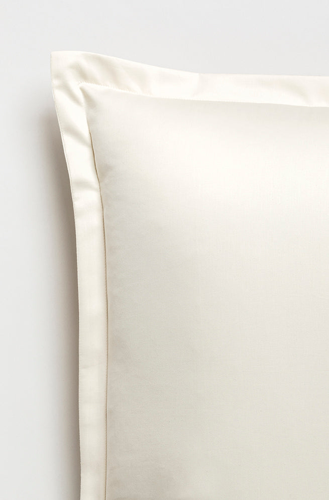 Set De 2 Taies D'Oreillers - 100% Satin De Coton Uni - 8 Coloris Au Choix