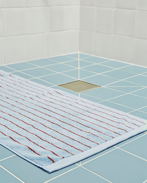 Tapis De Bain - Bleu Rayé Rouge