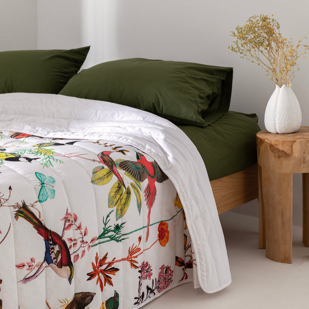 Birds Of Paradise Bedspread - Multicoloured