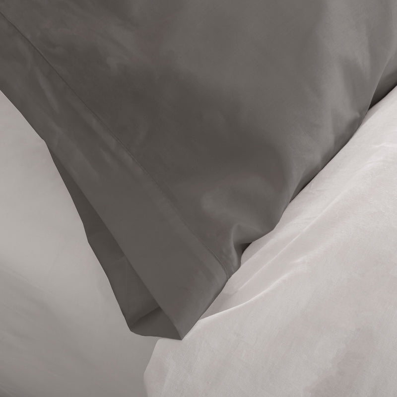 Funda de almohada básica - Gris oscuro