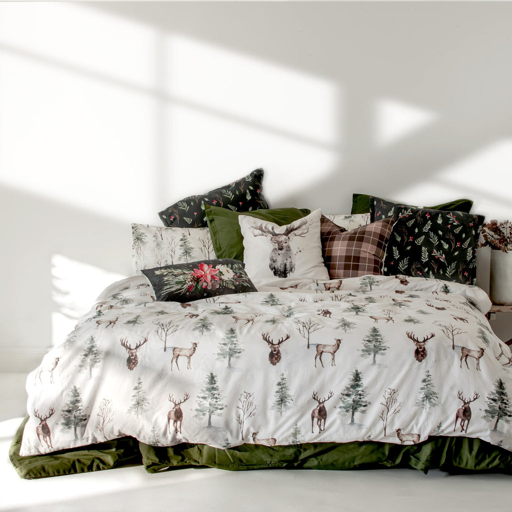 Mystical Winter Duvet Cover - Multicolour