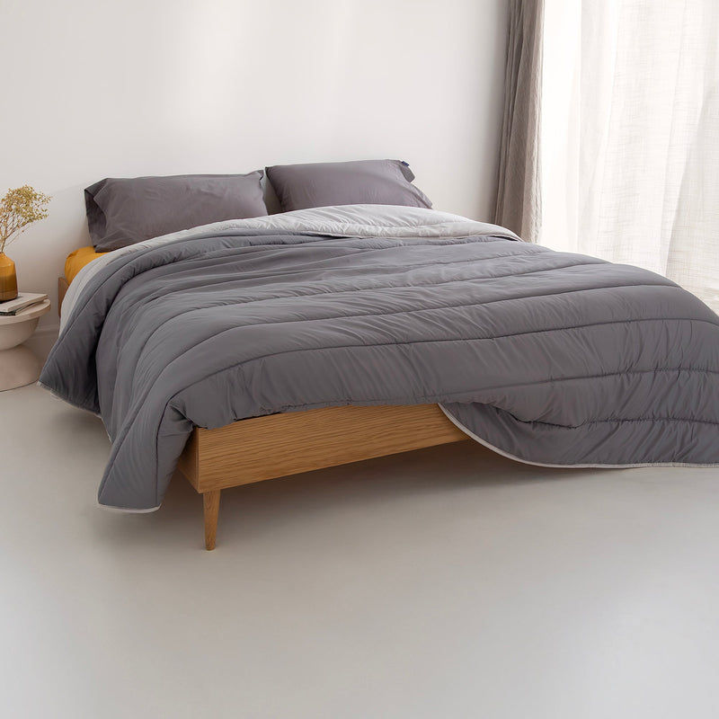 Basic Quilt - Gray