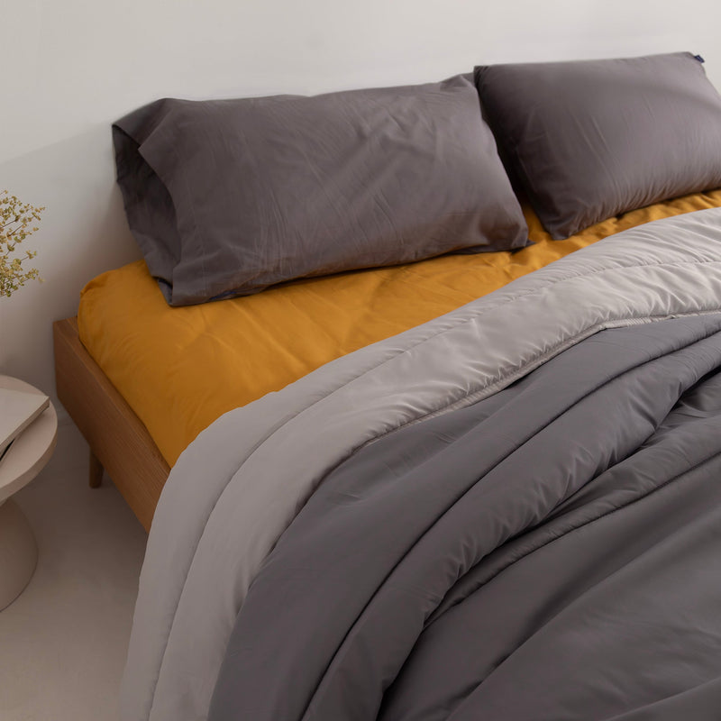 Basic Quilt - Gray