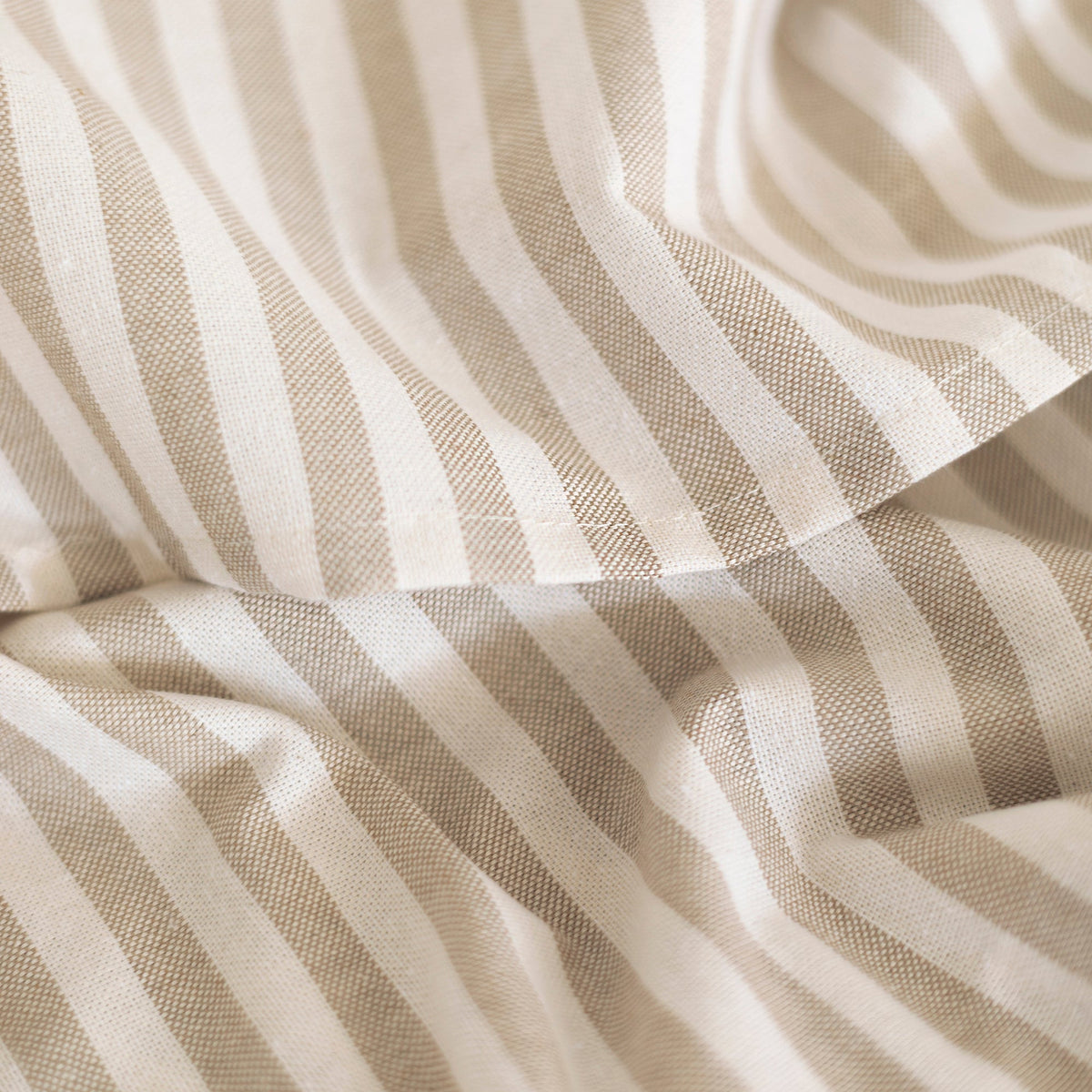 Horizon Tablecloth - Linen