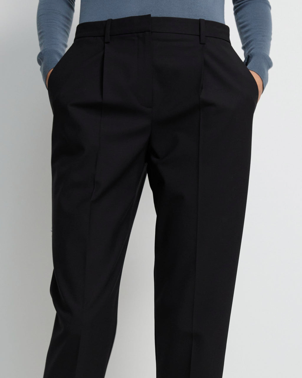 Theory NYC - Pants - Pleat Treeca - Black