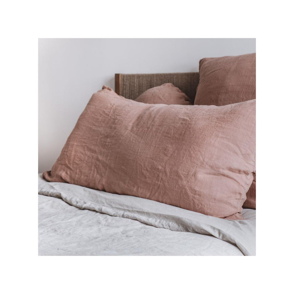 Funda de almohada - Thug Colors - Remolacha