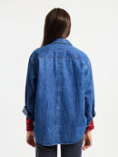 Rose mide 1,73 m y lleva la talla S.