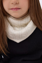 Cable Knit Triangle Scarf Tory - White - Kids