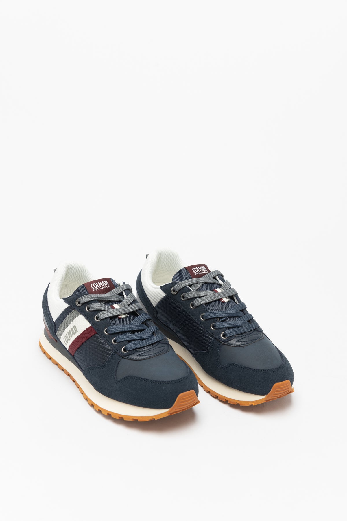 Travis Main Trainers - Men