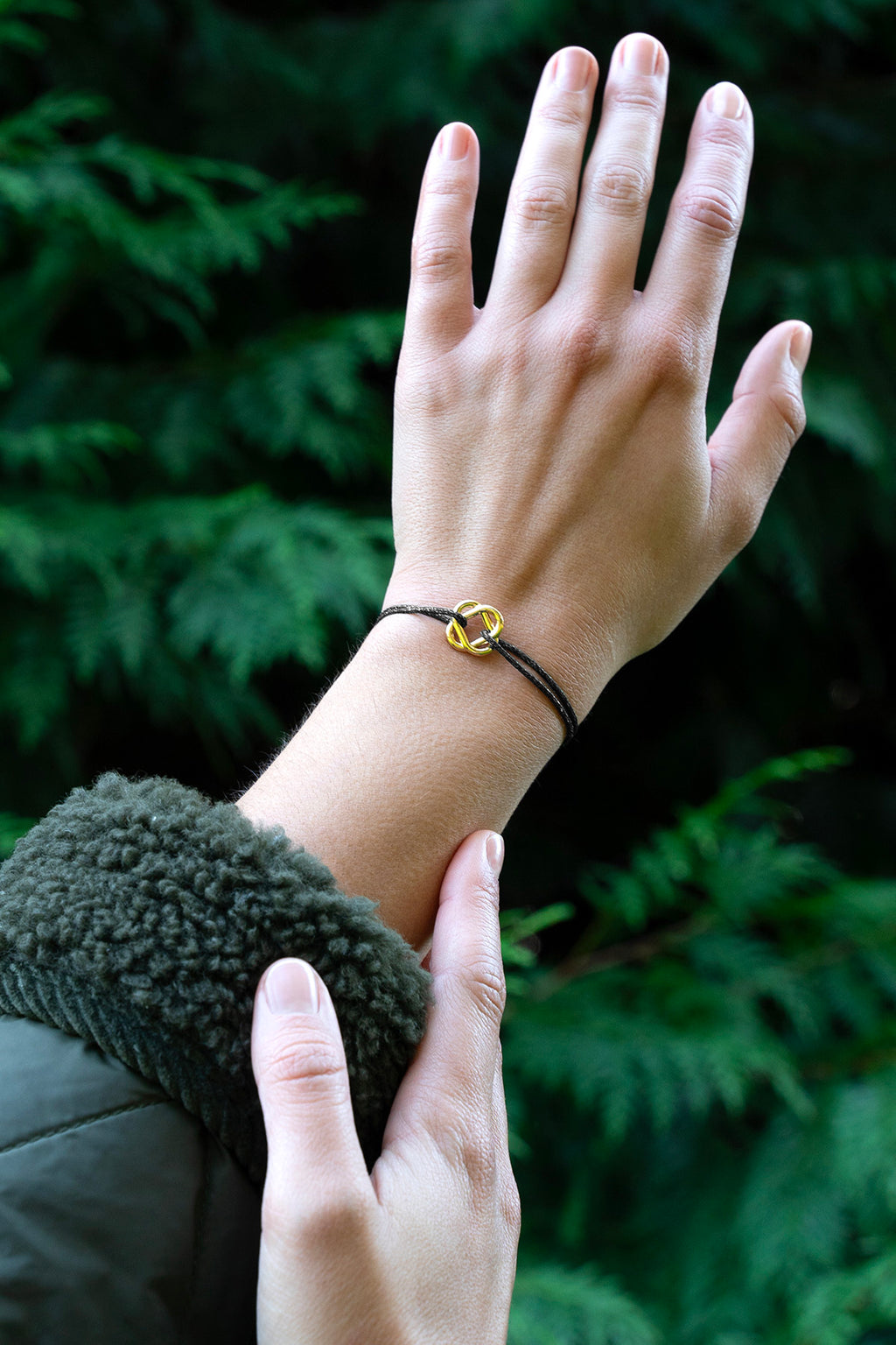 Destiny Bracelet - Glittery Black