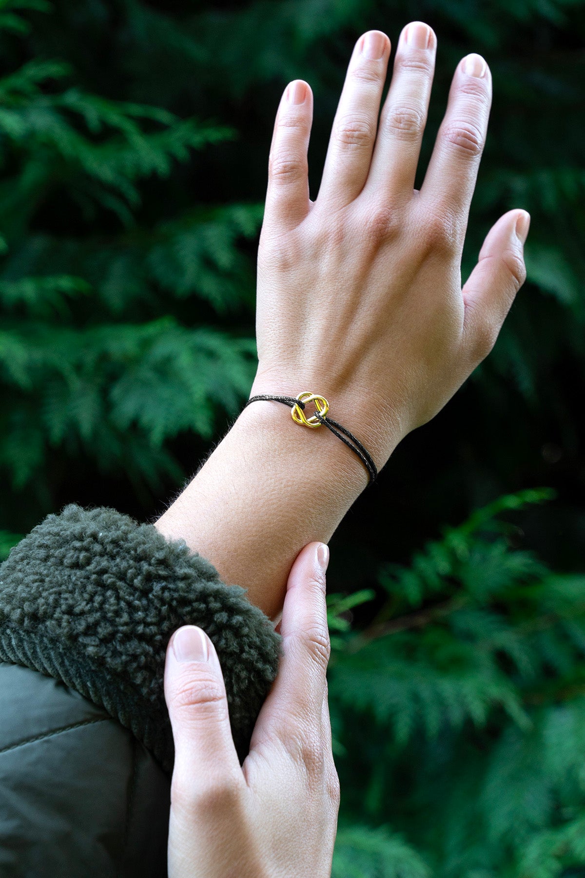 Destiny Bracelet - Glittery Black