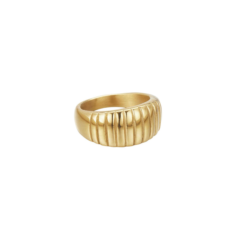 Gold Throne Ring