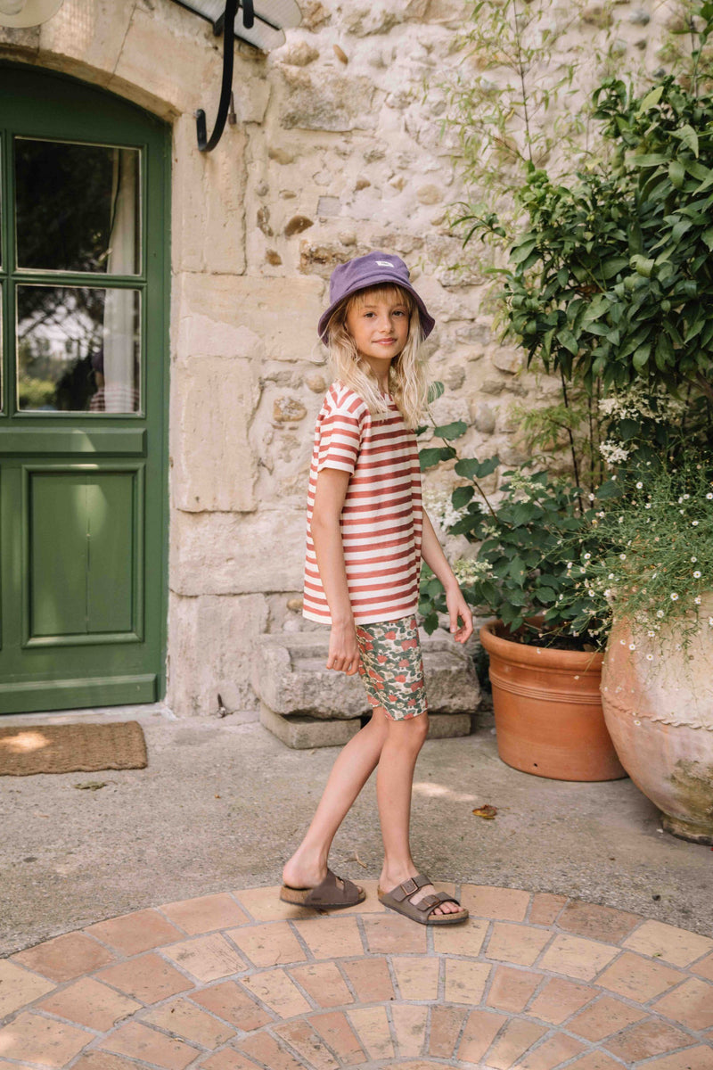 Cycliste Jeannie Fraises