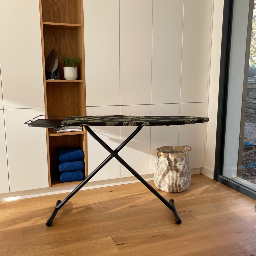 Table À Repasser Repose Fer Utah - 125Cm - Noir