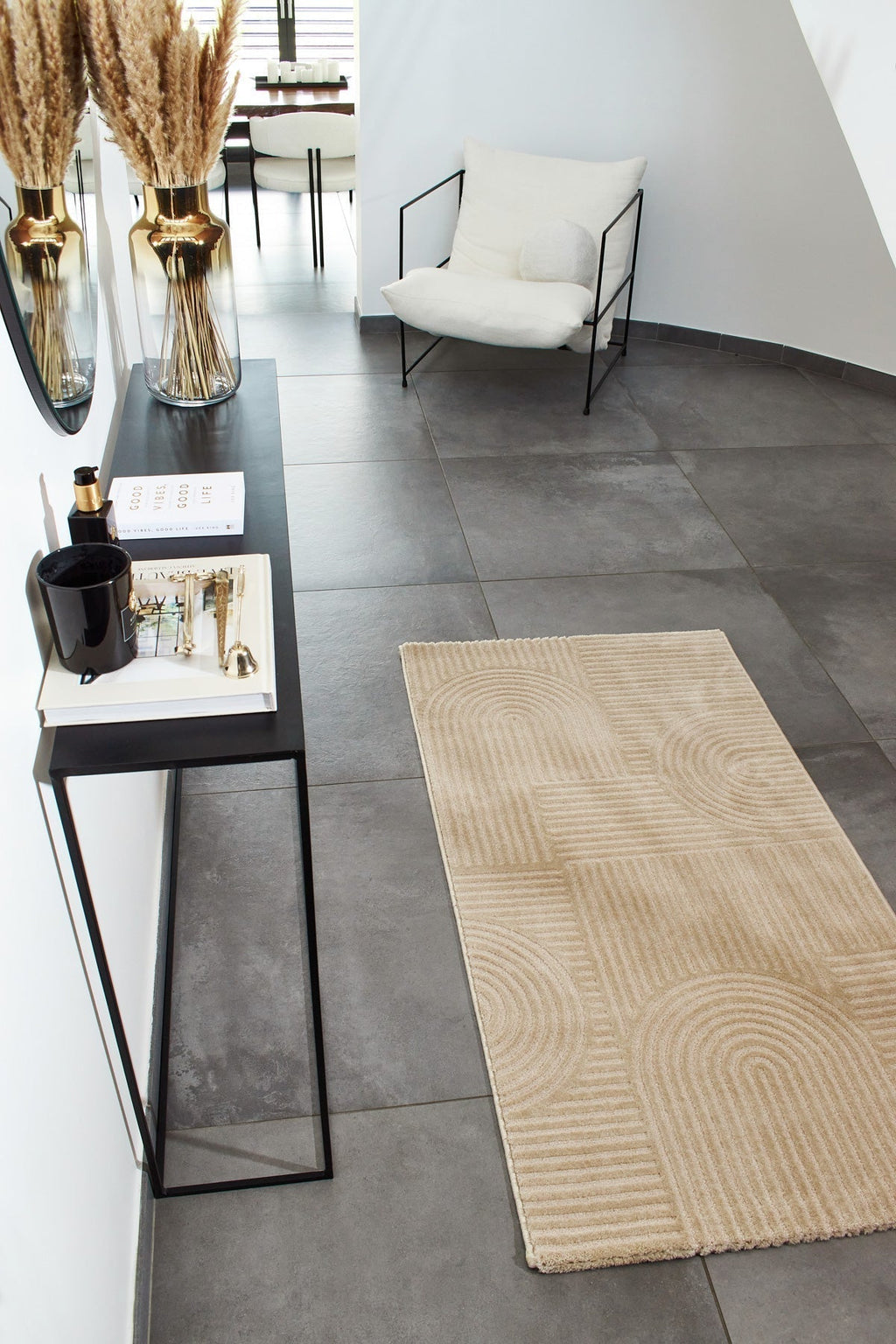 Alfombra Nazar rugs con motivos en relieve beige