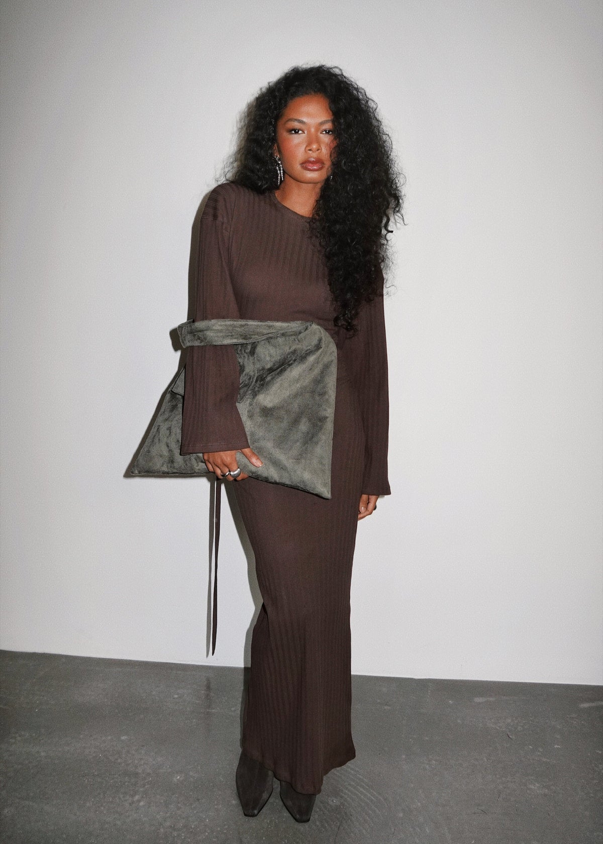 Robe Espresso Fitted Maxi