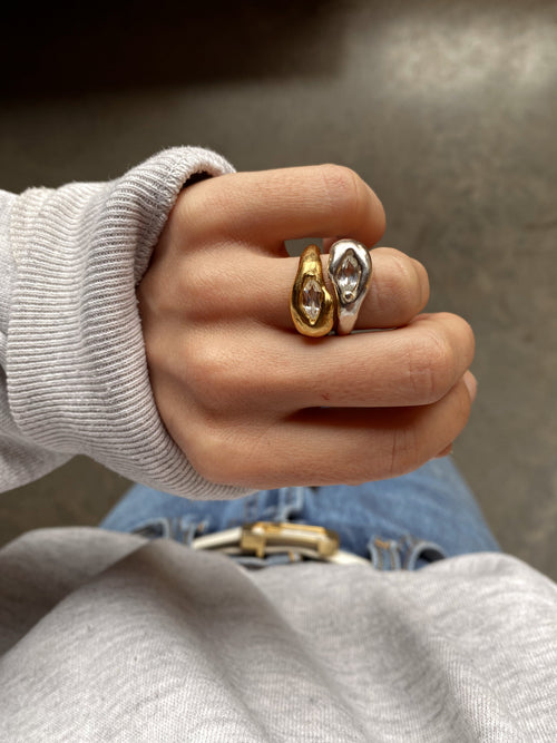 Anillo de topacio blanco de creación propia