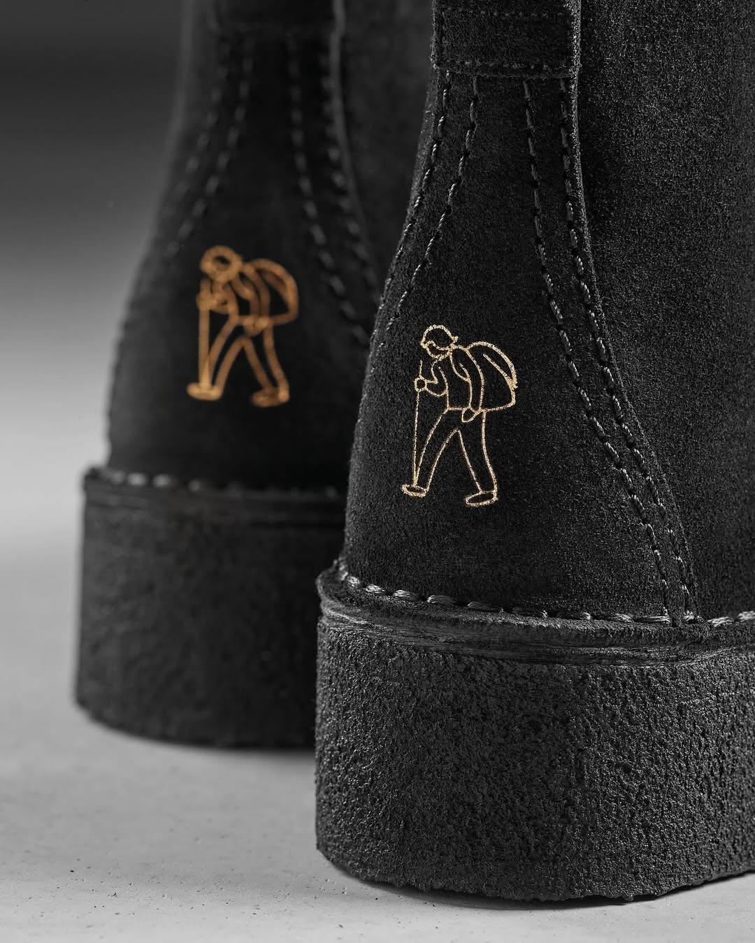 Trek Wedge Boot - Black Suede - Femme