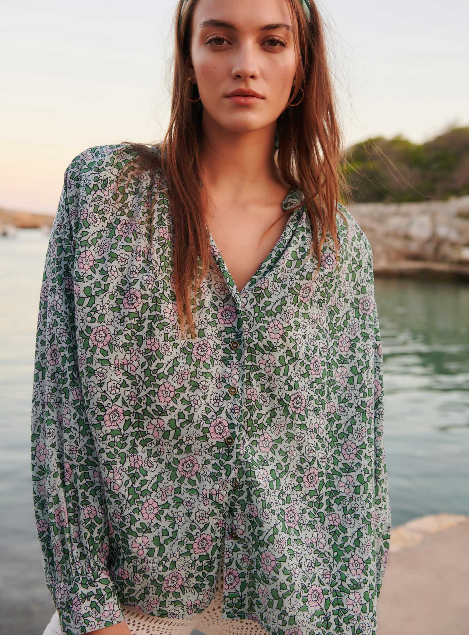 THEA LIGHT FLORAL SHIRT PETITE MENDIGOTE