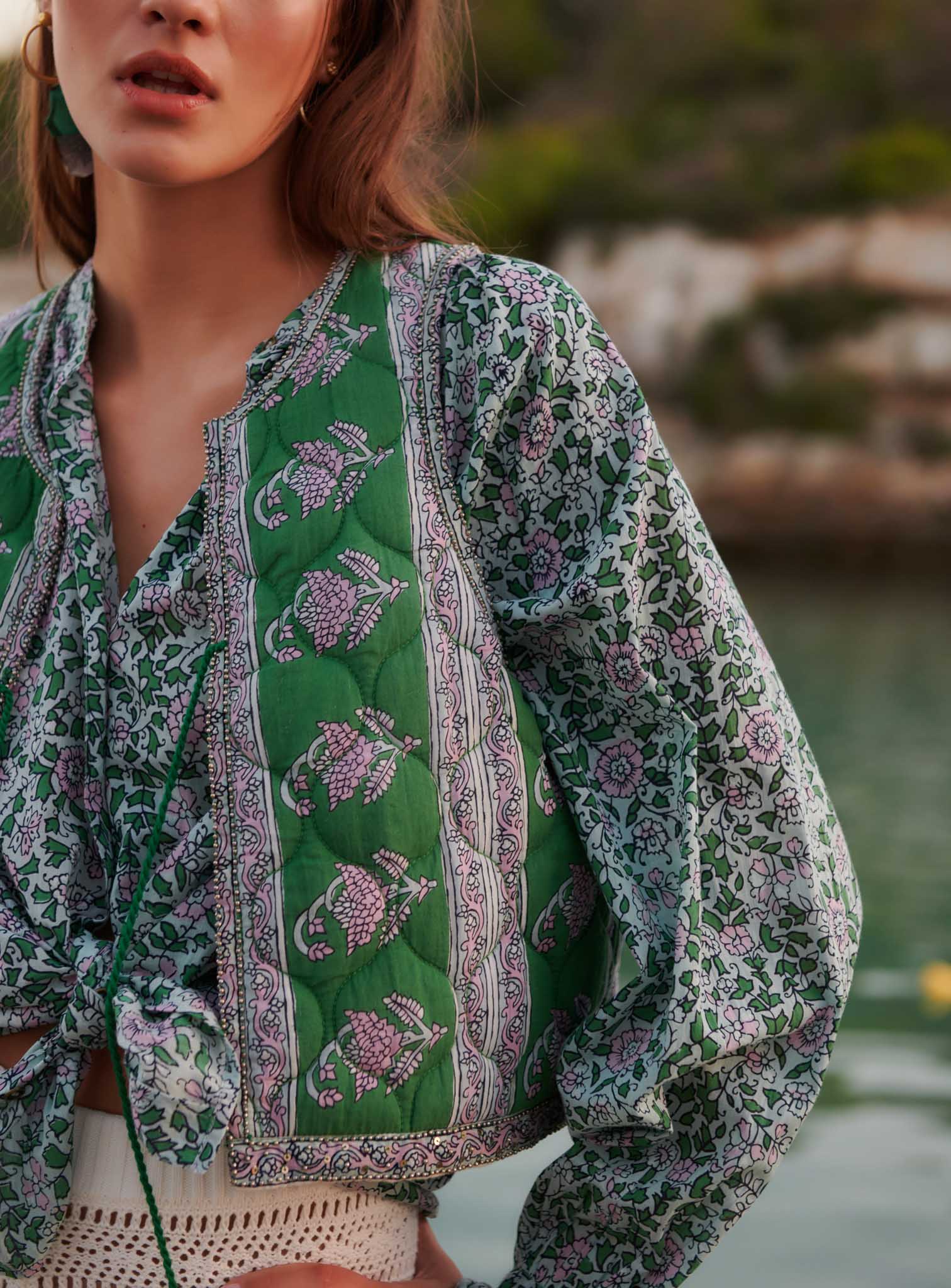 THEA LIGHT FLORAL SHIRT PETITE MENDIGOTE