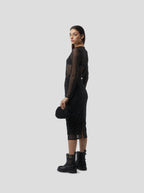 Falda Fox In Fragmented Black Soft Mesh