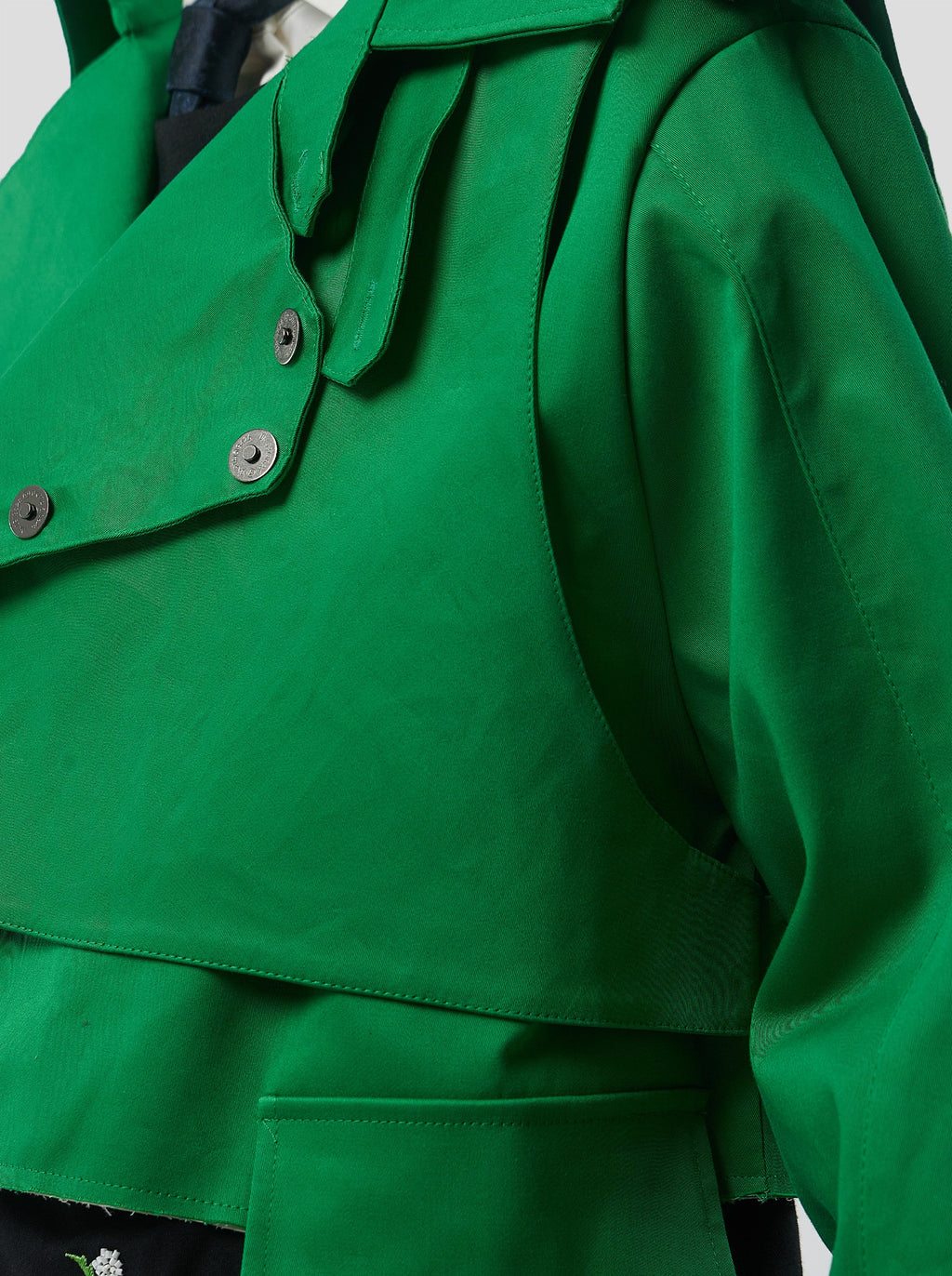 Trench Crop Trevor In Technical Kelly Green Fabric